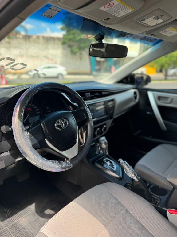 TOYOTA Corolla - Foto