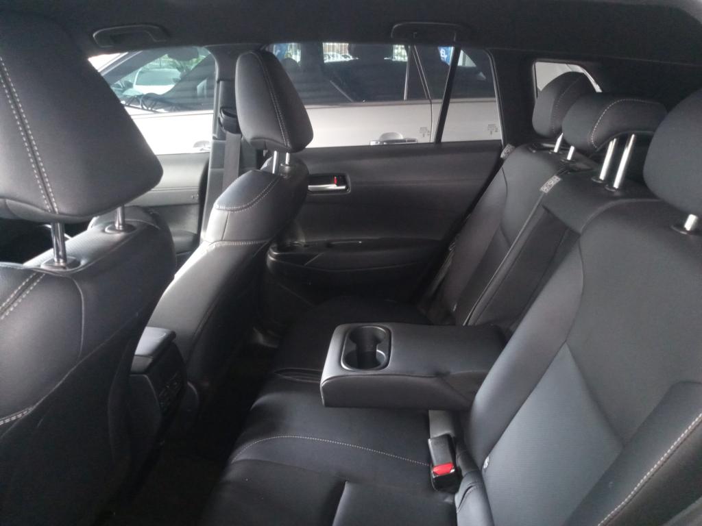 TOYOTA Corolla Cross - Foto