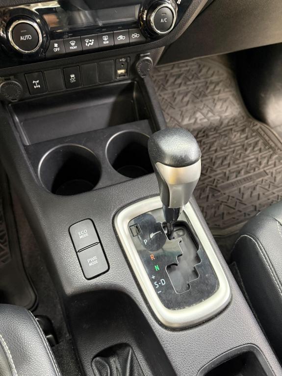 TOYOTA Hilux Caminhonete - Foto