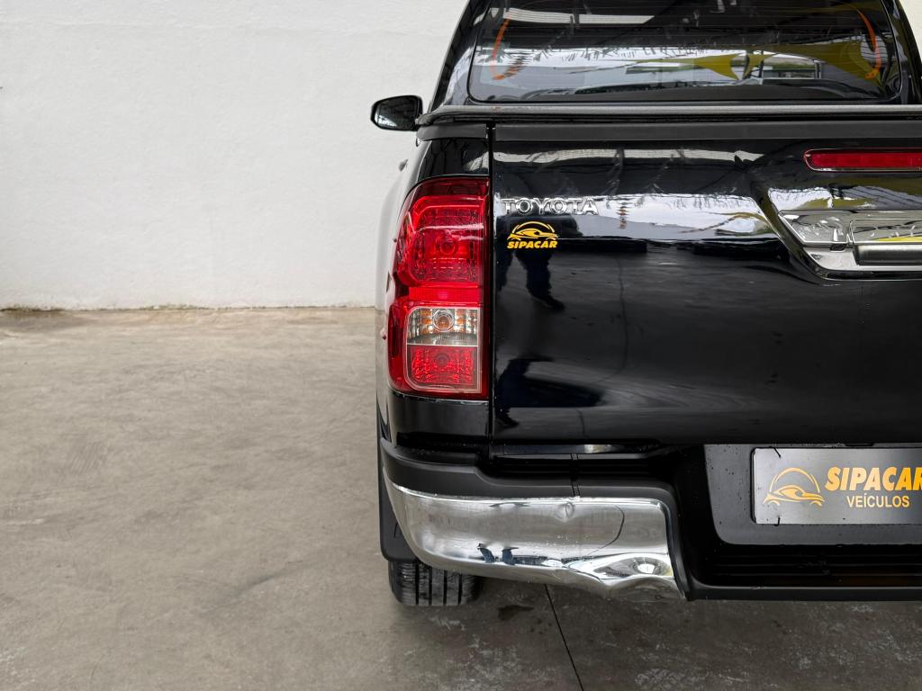 TOYOTA Hilux Caminhonete - Foto