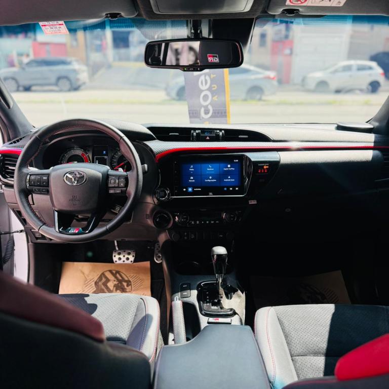 TOYOTA Hilux Caminhonete - Foto
