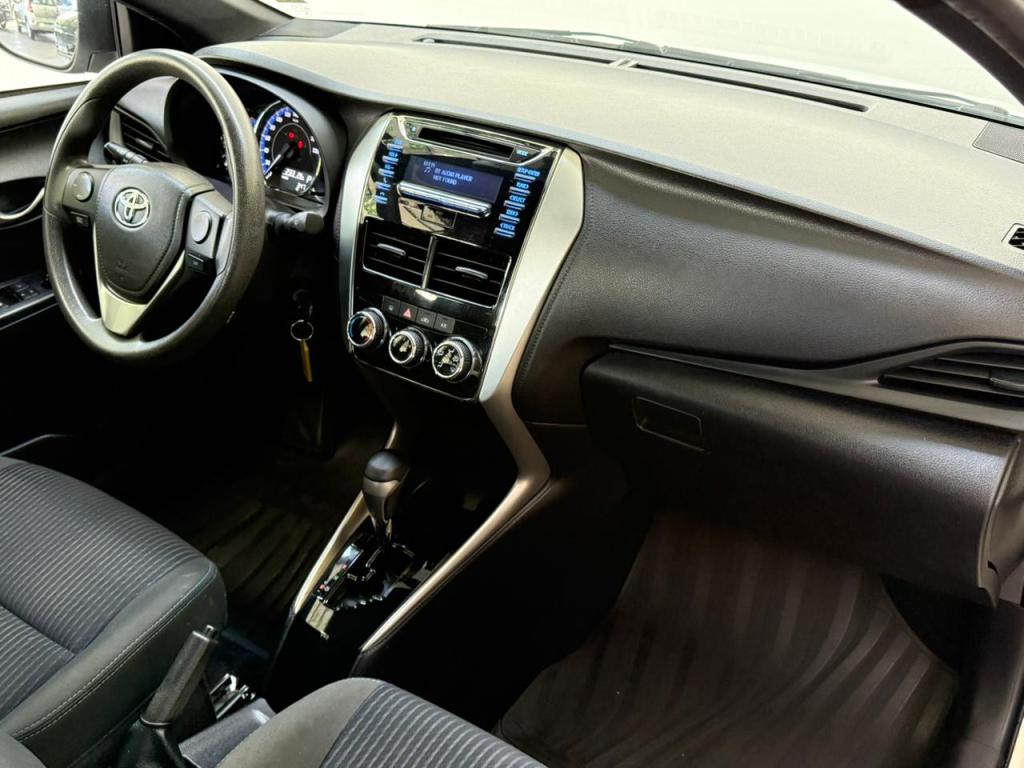 TOYOTA Yaris Hatch - Foto
