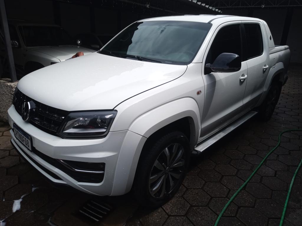 VOLKSWAGEN Amarok