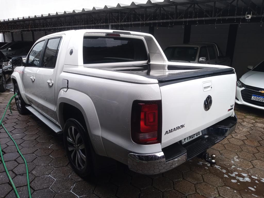 VOLKSWAGEN Amarok - Foto