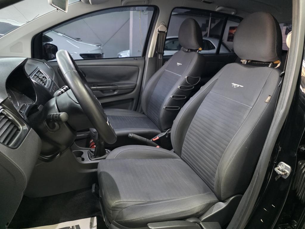 VOLKSWAGEN Crossfox - Foto