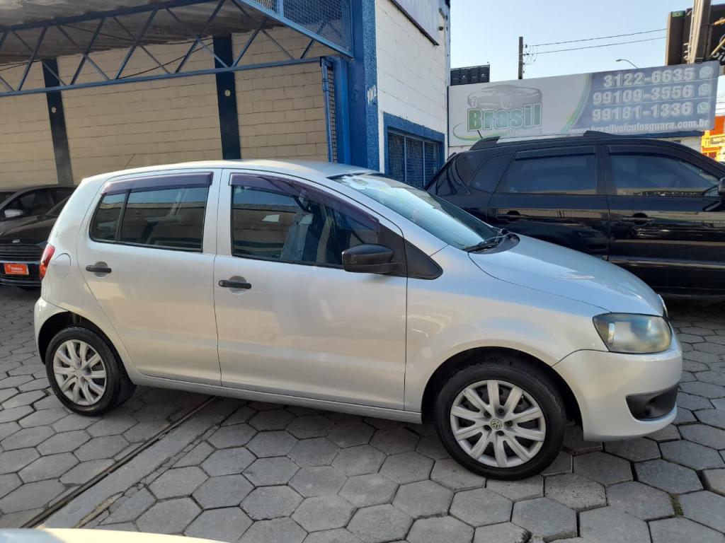 VOLKSWAGEN Fox - Foto