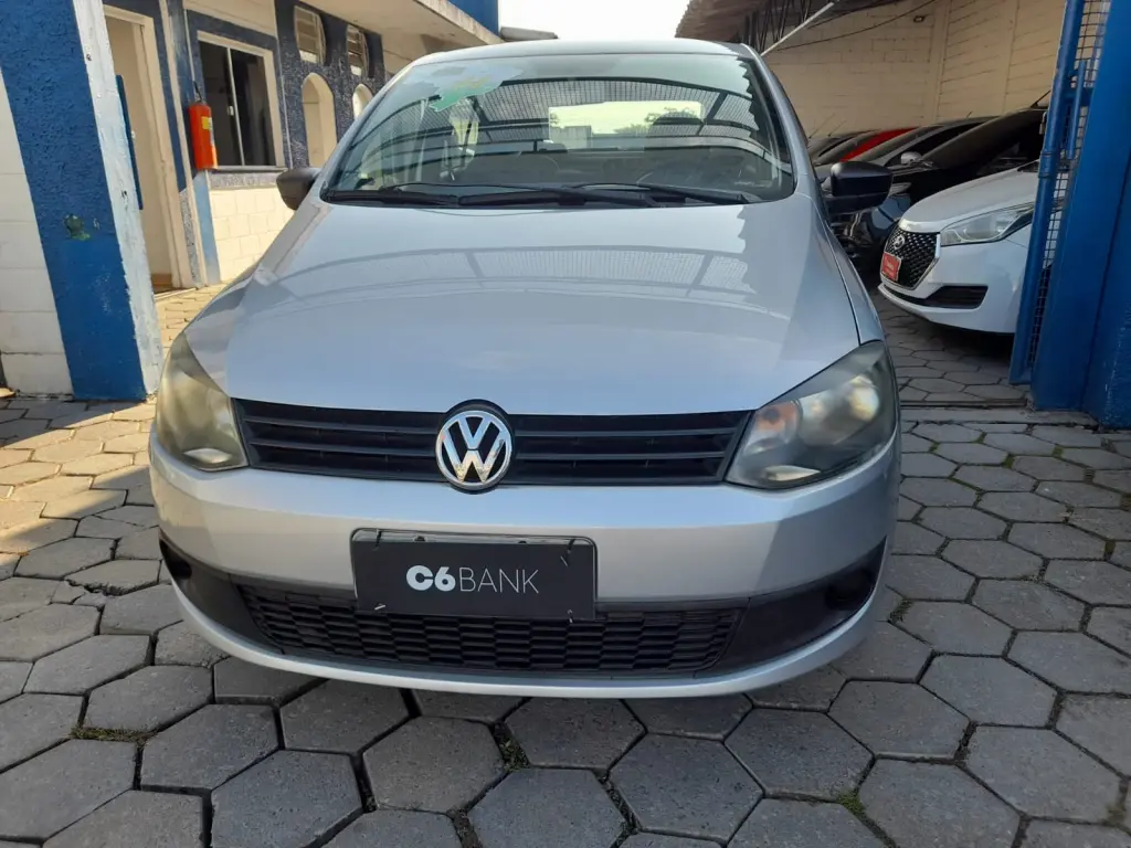 VOLKSWAGEN Fox - Foto