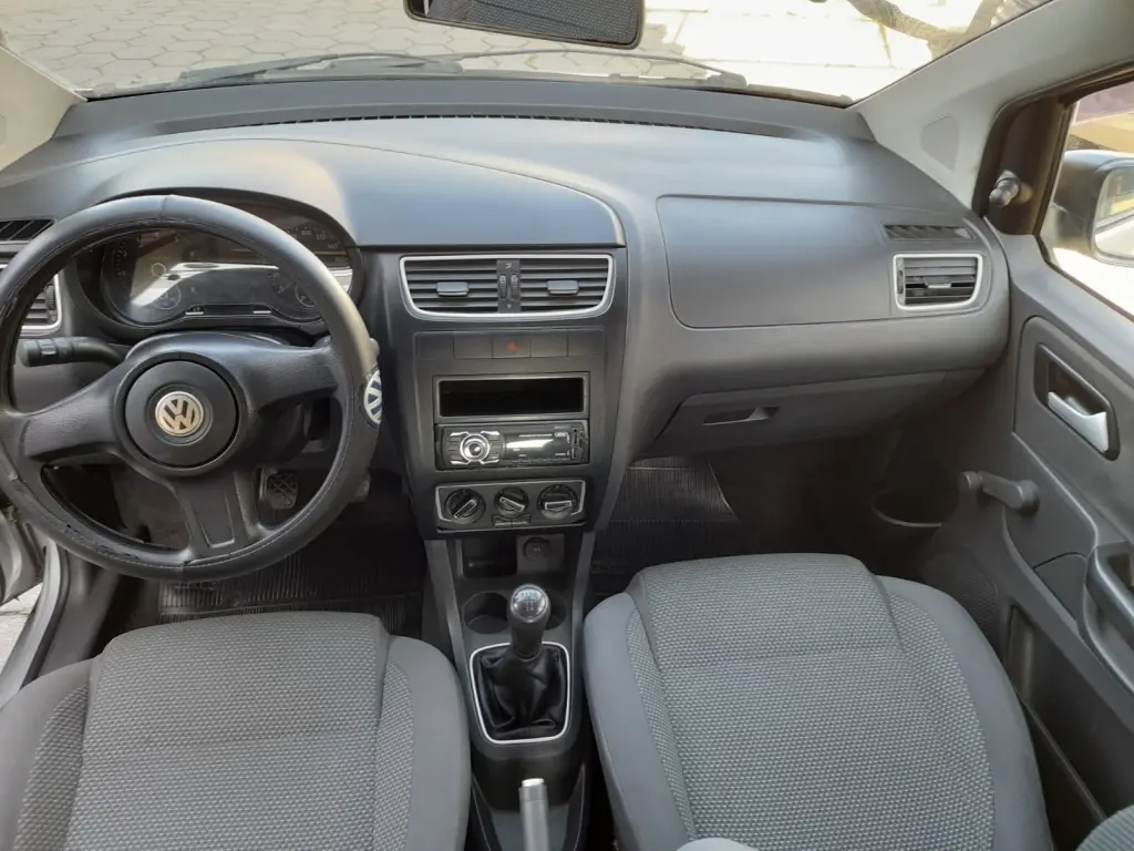 VOLKSWAGEN Fox - Foto