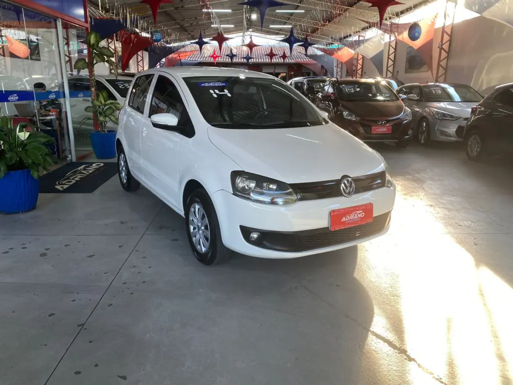VOLKSWAGEN Fox - Foto