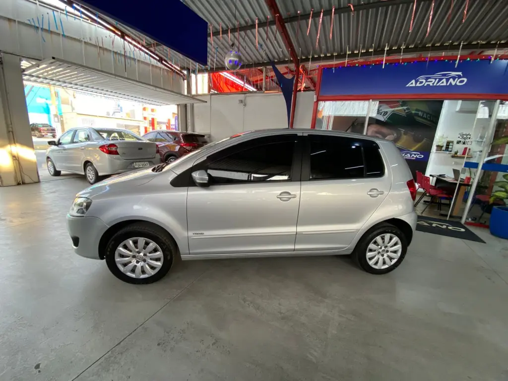 VOLKSWAGEN Fox - Foto