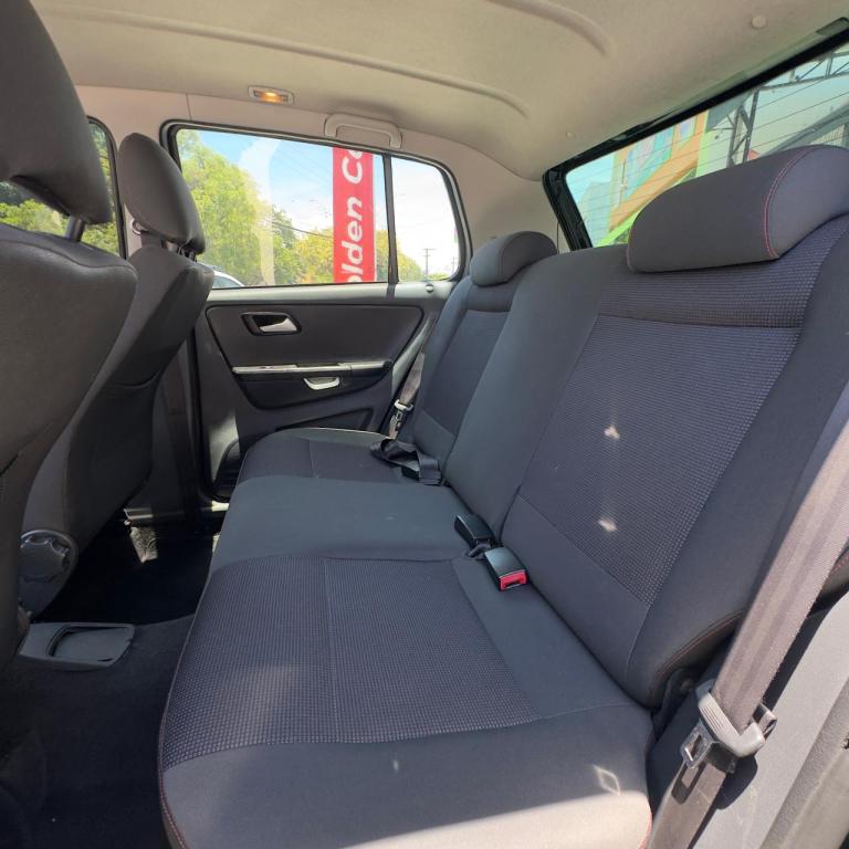 VOLKSWAGEN Fox - Foto