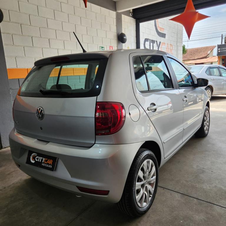 VOLKSWAGEN Fox - Foto