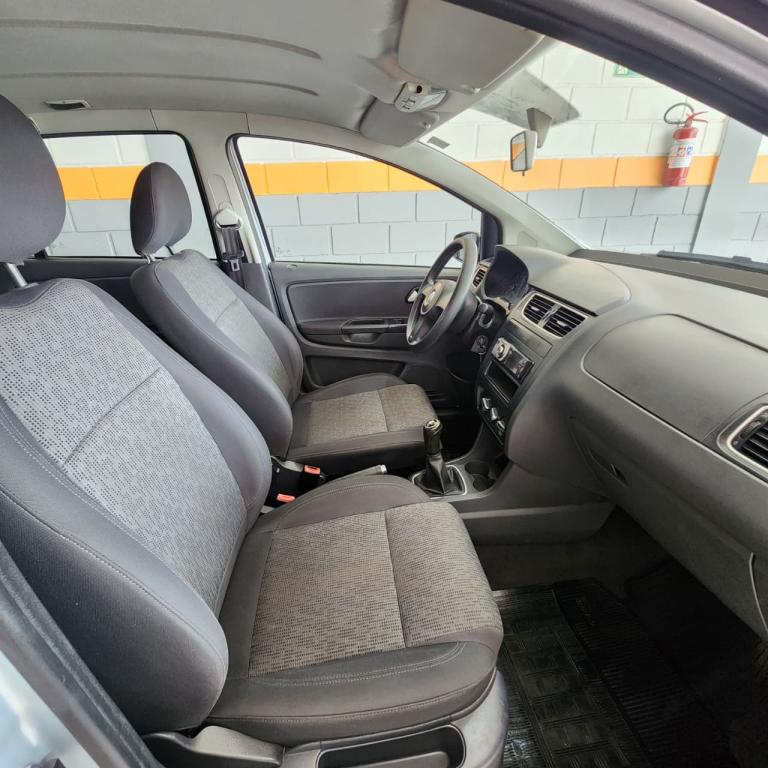 VOLKSWAGEN Fox - Foto