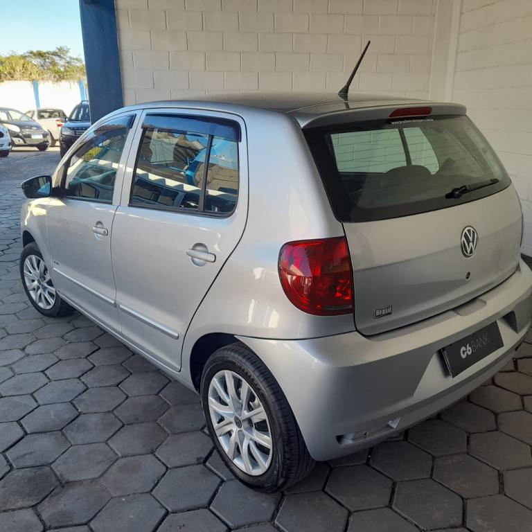 VOLKSWAGEN Fox - Foto