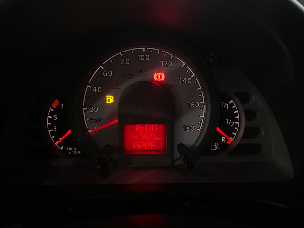 VOLKSWAGEN Fox - Foto