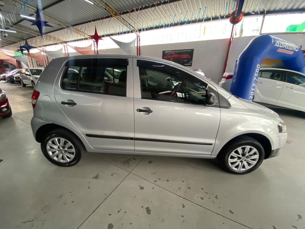 VOLKSWAGEN Fox - Foto