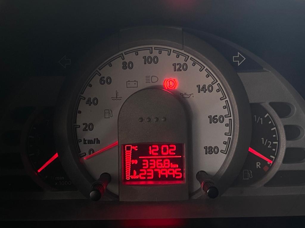 VOLKSWAGEN Fox - Foto
