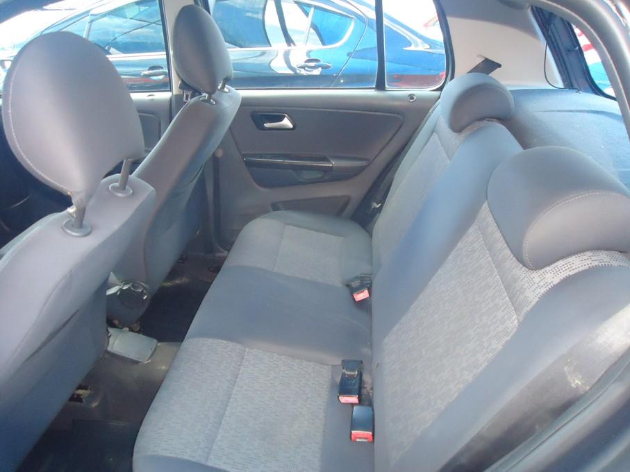 VOLKSWAGEN Fox - Foto