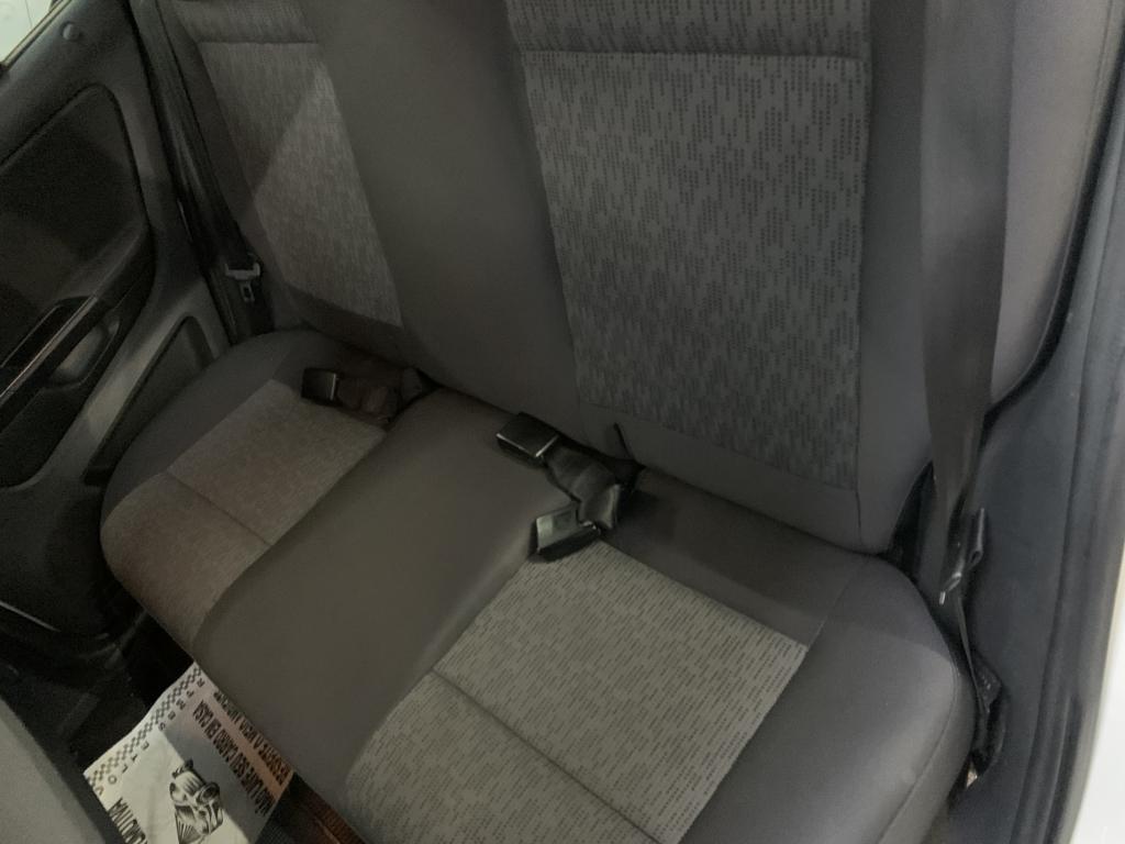 VOLKSWAGEN Fox - Foto