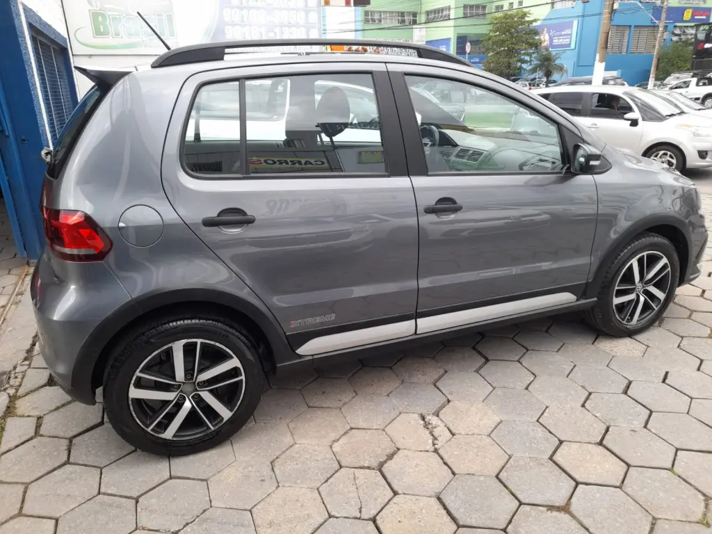 VOLKSWAGEN Fox - Foto