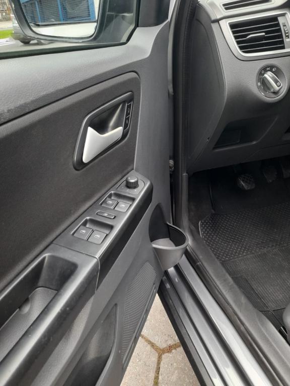 VOLKSWAGEN Fox - Foto