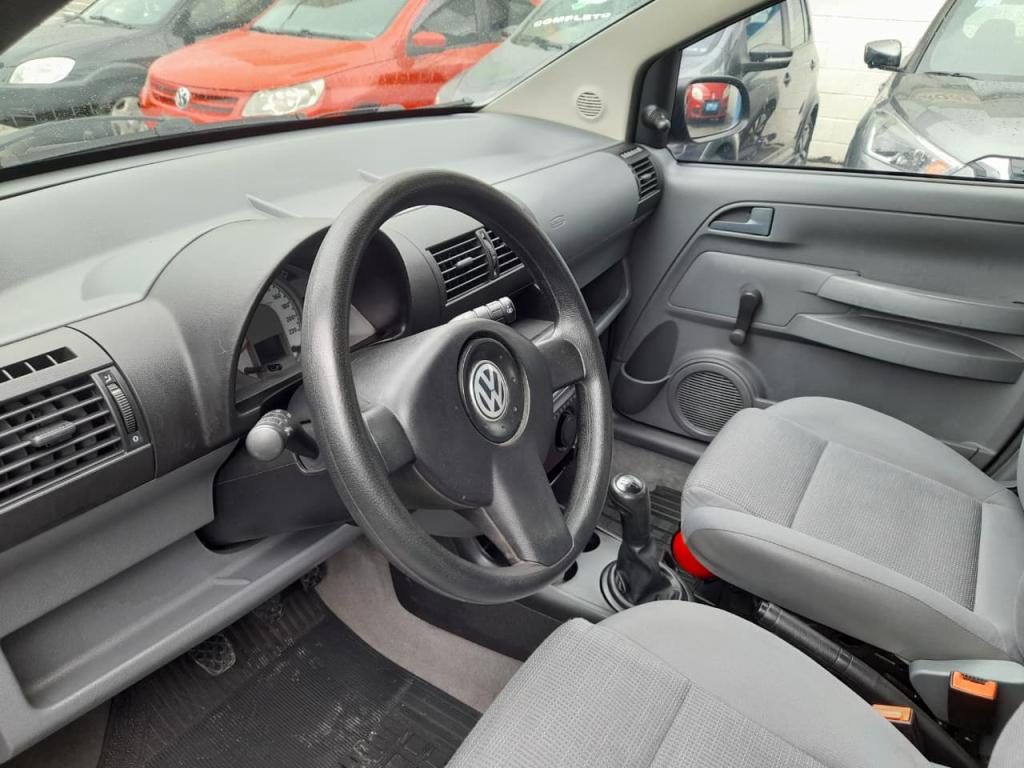VOLKSWAGEN Fox - Foto