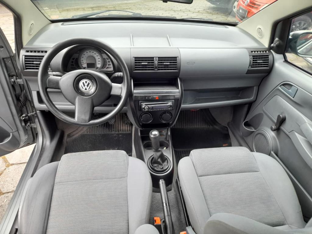VOLKSWAGEN Fox - Foto