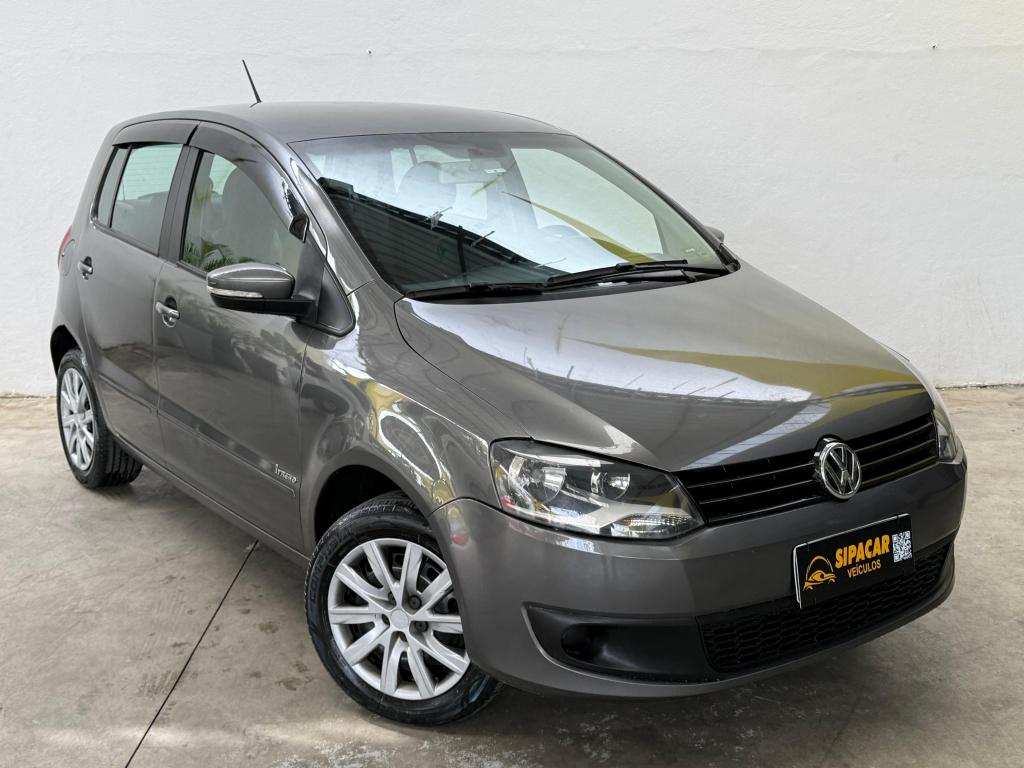 VOLKSWAGEN Fox - Foto
