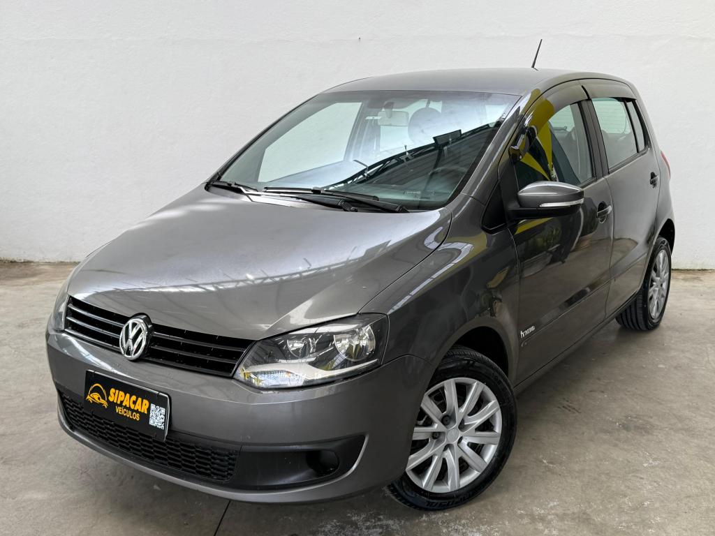 VOLKSWAGEN Fox - Foto