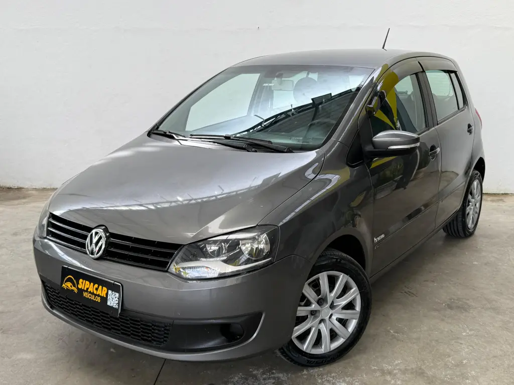 VOLKSWAGEN Fox - Foto