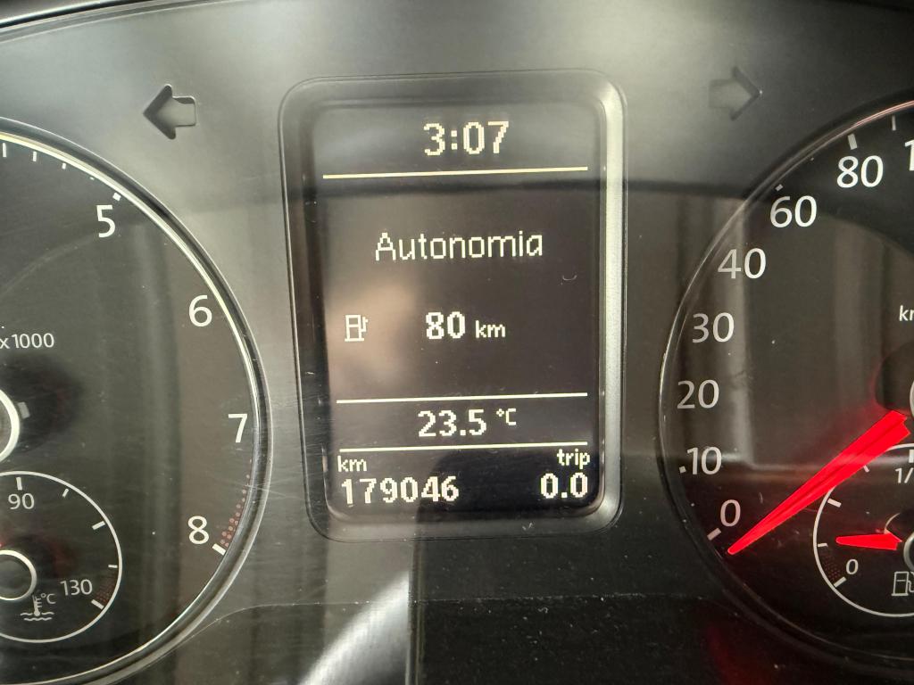 VOLKSWAGEN Fox - Foto