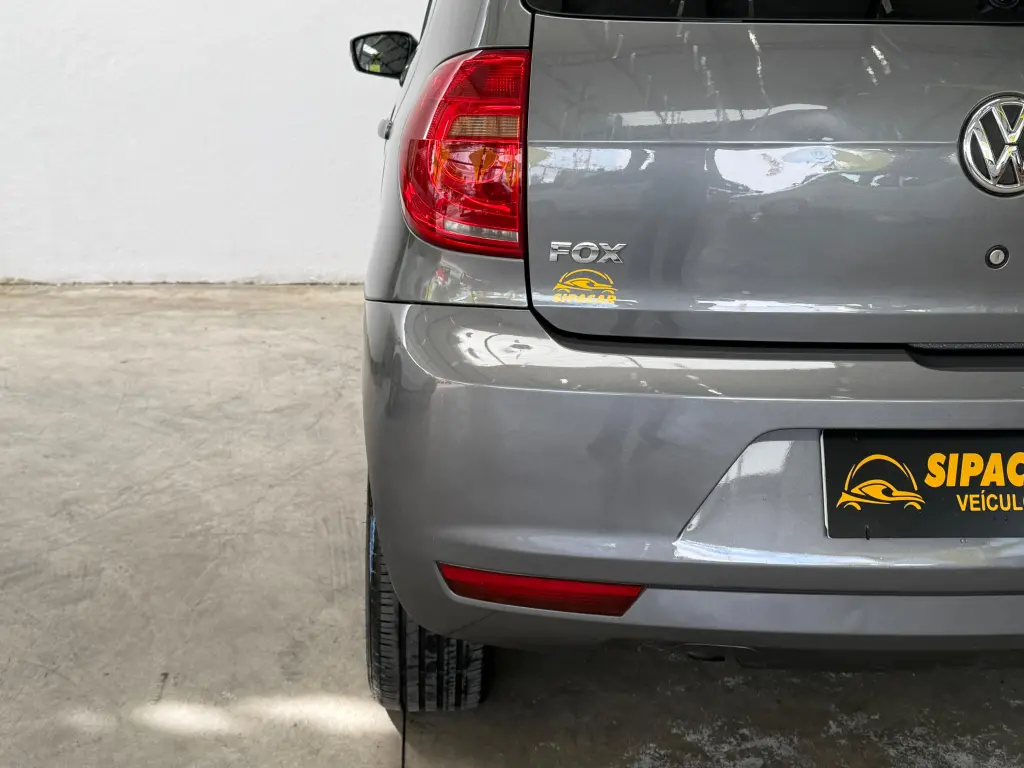 VOLKSWAGEN Fox - Foto