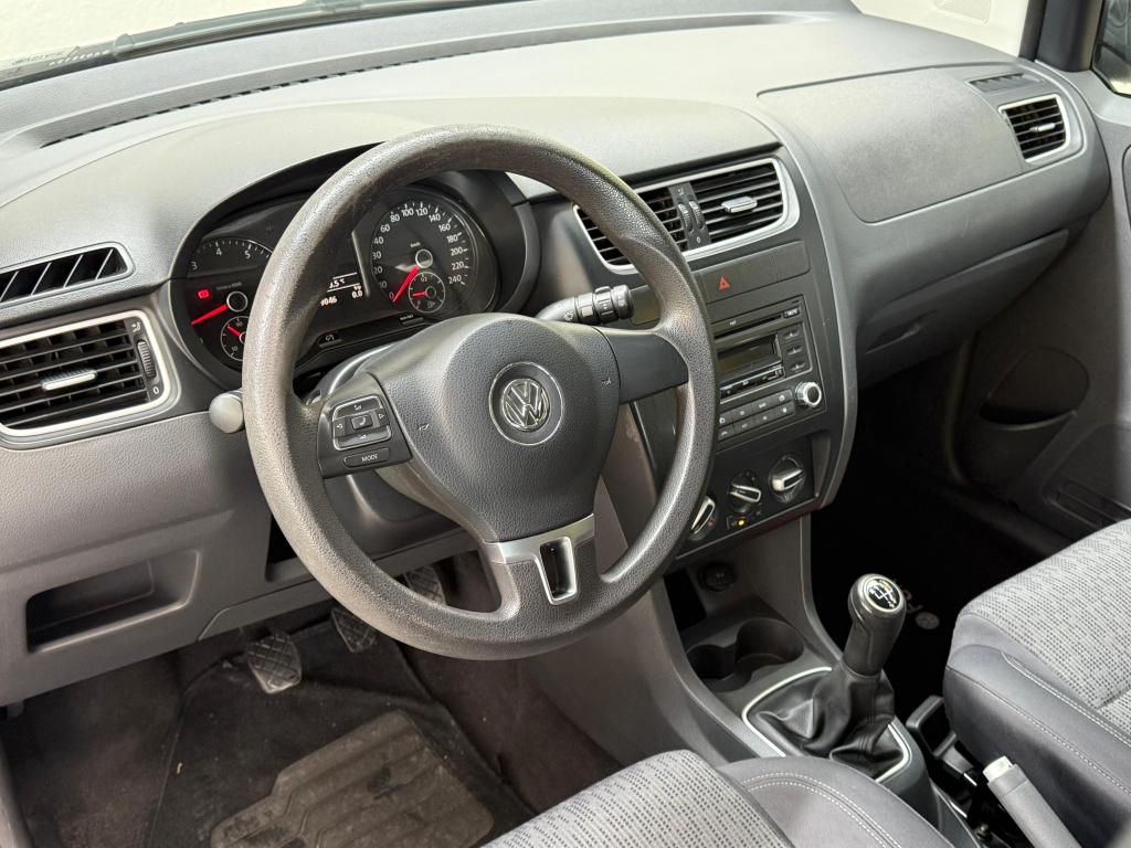 VOLKSWAGEN Fox - Foto
