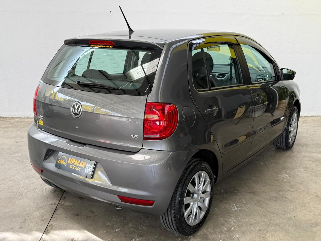 VOLKSWAGEN Fox - Foto