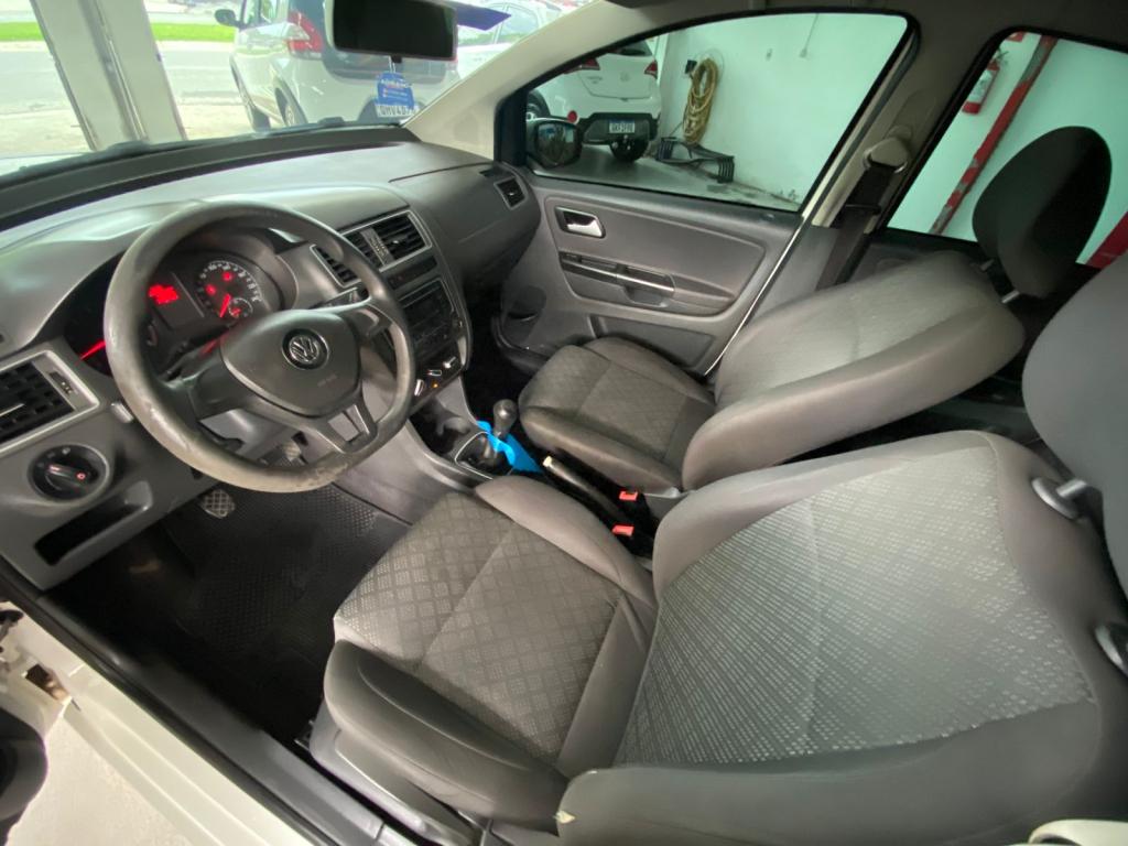VOLKSWAGEN Fox - Foto