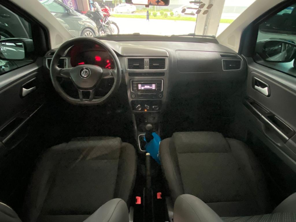 VOLKSWAGEN Fox - Foto