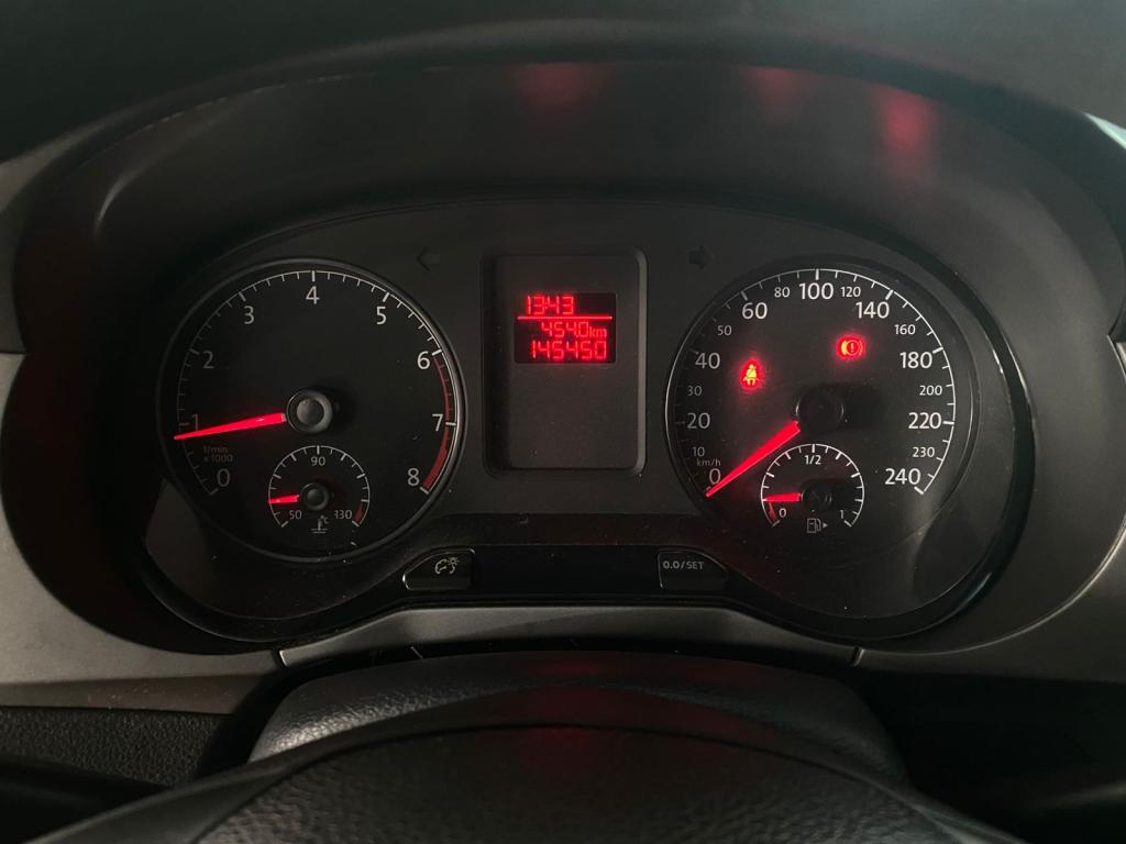 VOLKSWAGEN Fox - Foto