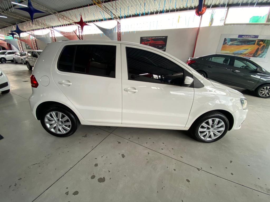 VOLKSWAGEN Fox - Foto