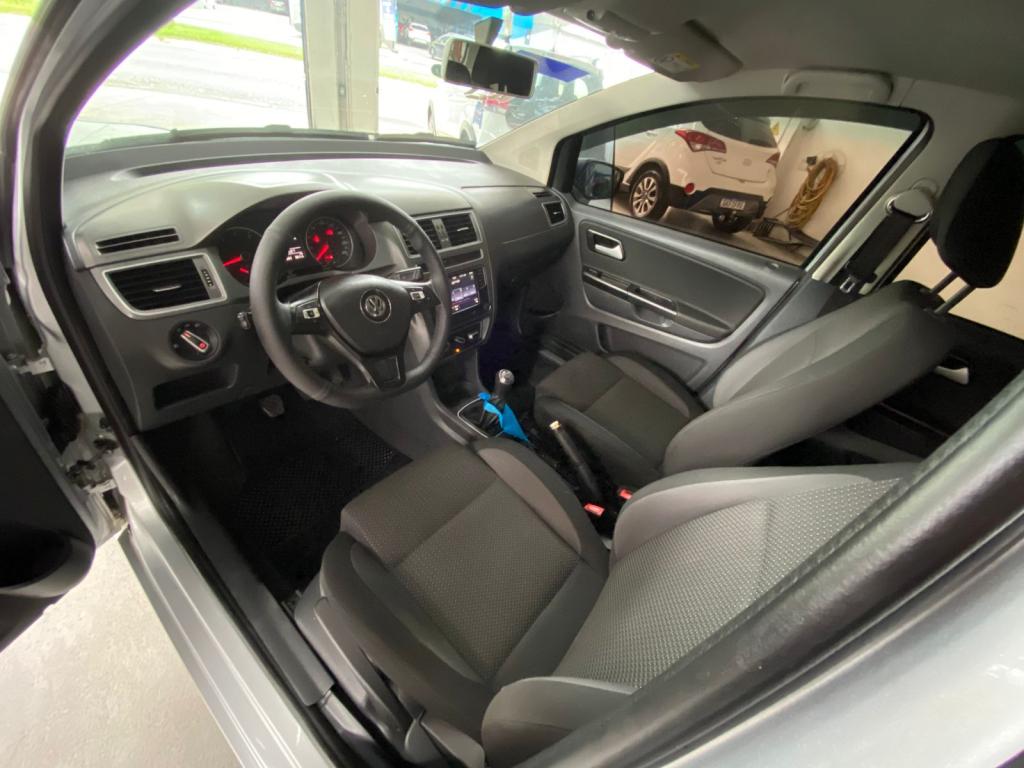 VOLKSWAGEN Fox - Foto