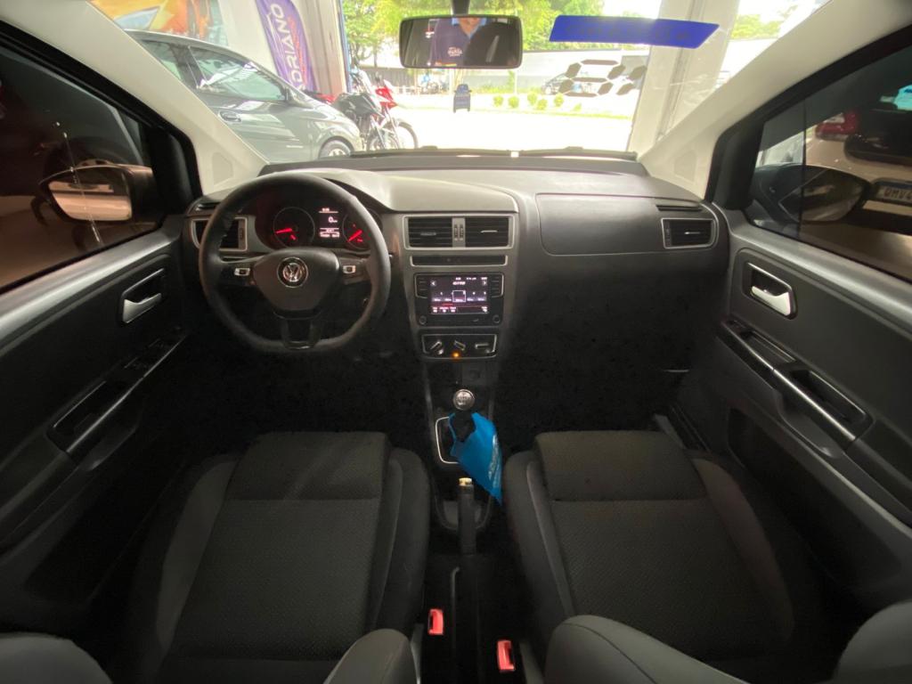 VOLKSWAGEN Fox - Foto