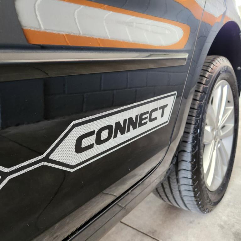 VOLKSWAGEN Fox - Foto