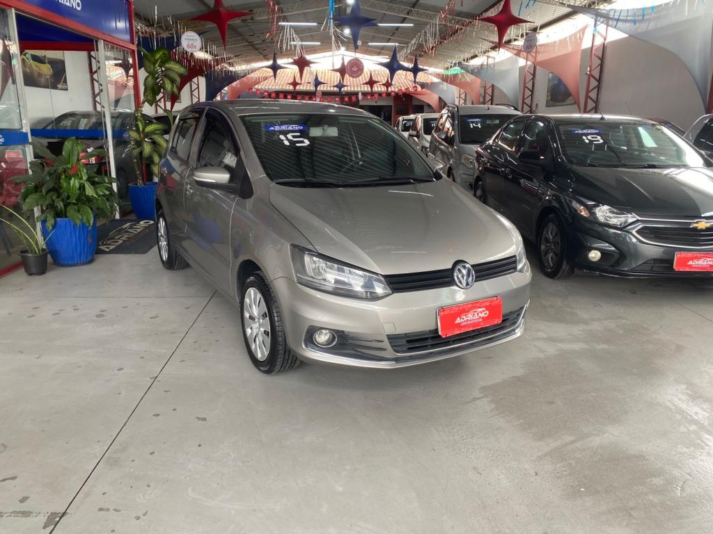 VOLKSWAGEN Fox - Foto