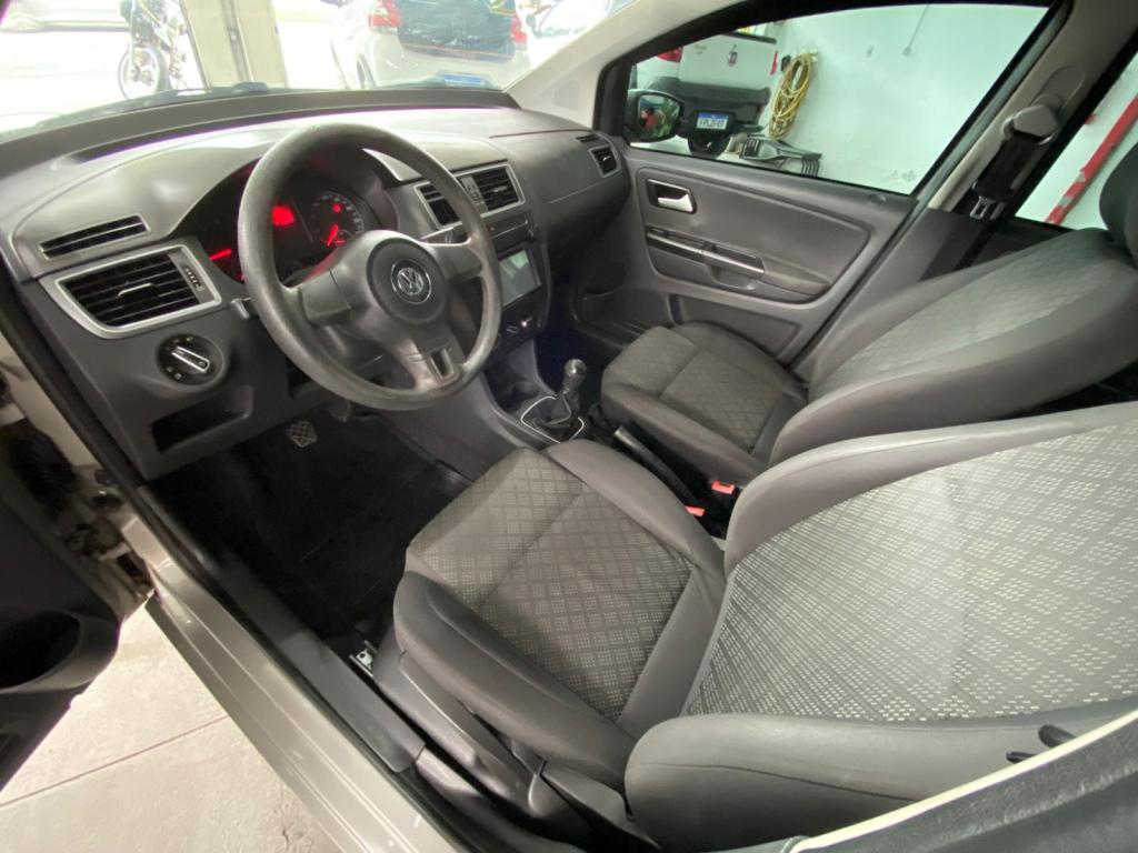 VOLKSWAGEN Fox - Foto
