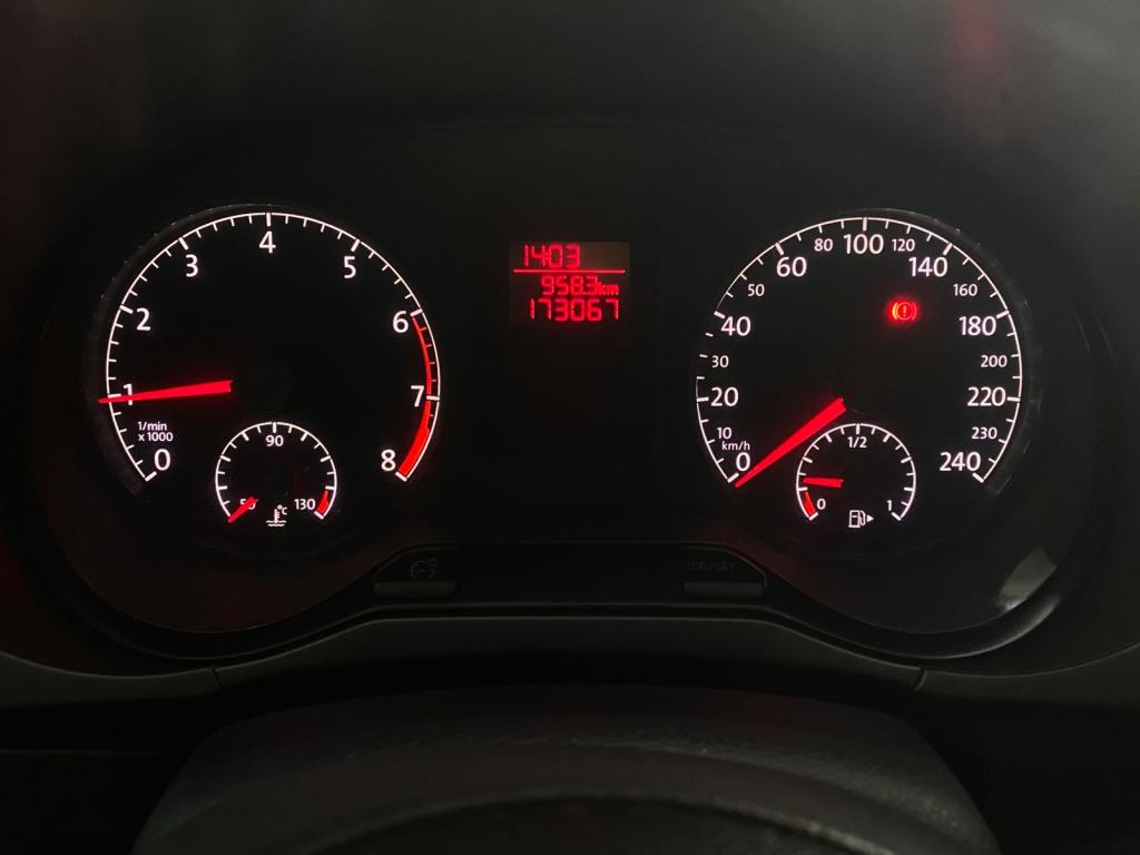 VOLKSWAGEN Fox - Foto