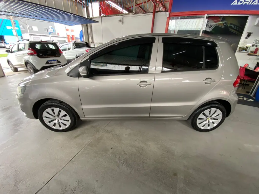VOLKSWAGEN Fox - Foto