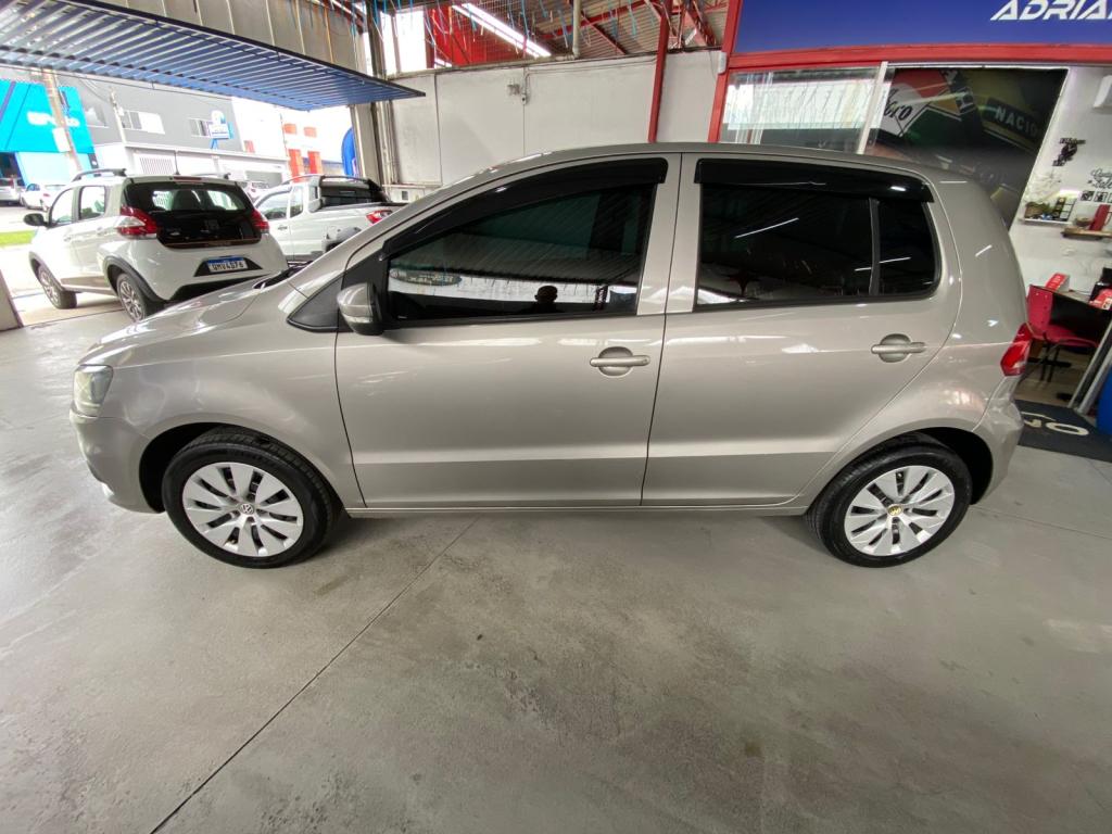 VOLKSWAGEN Fox - Foto