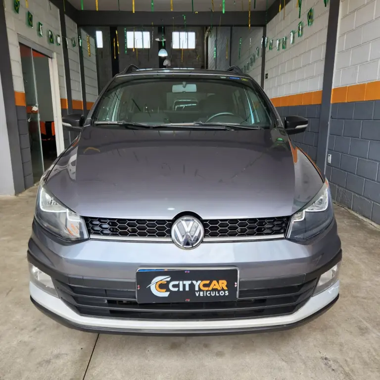 VOLKSWAGEN Fox - Foto