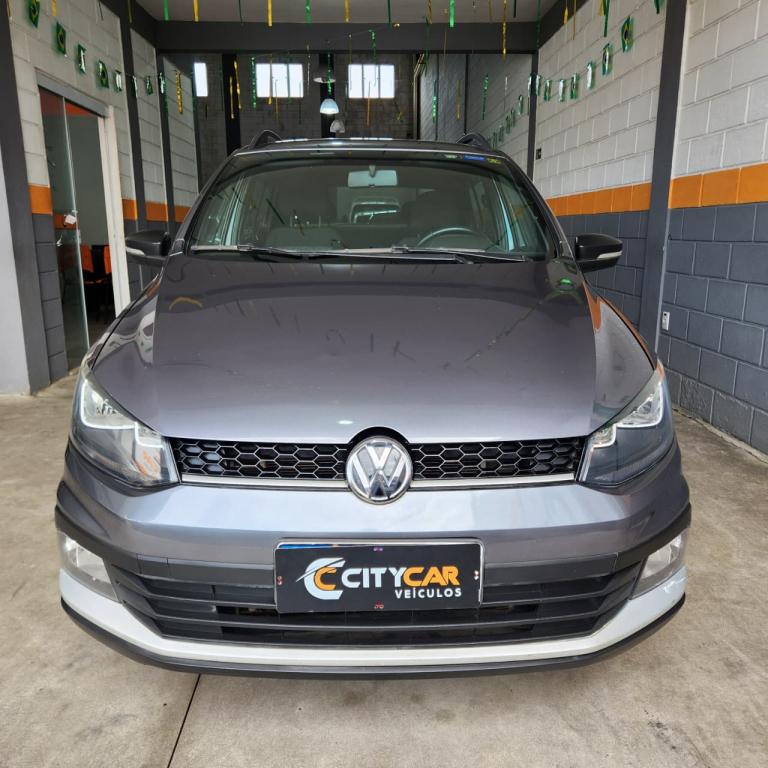 VOLKSWAGEN Fox - Foto