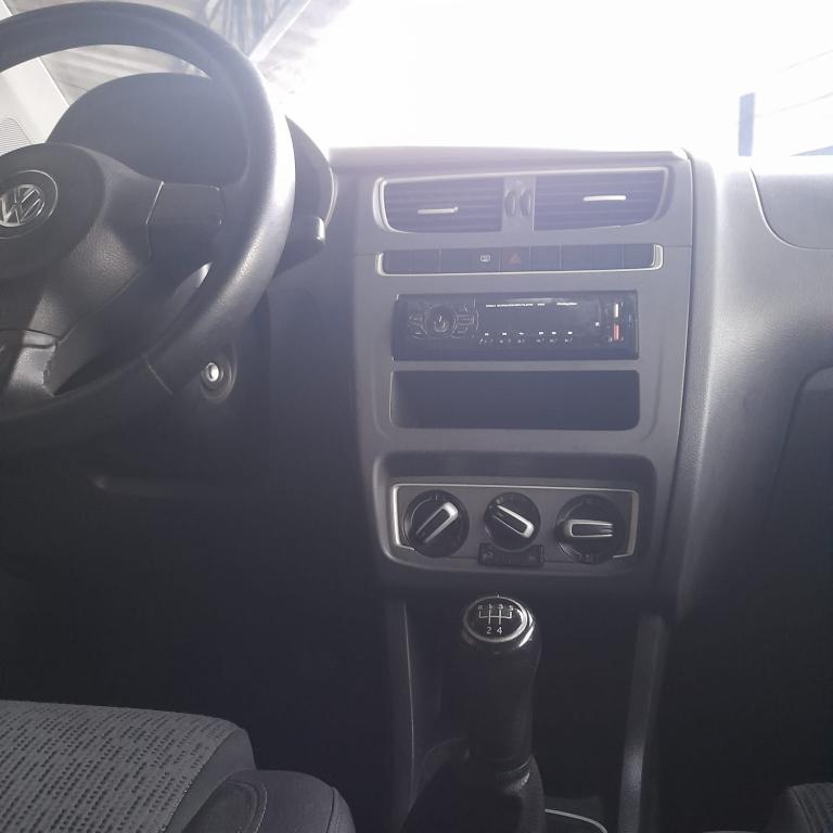 VOLKSWAGEN Fox - Foto