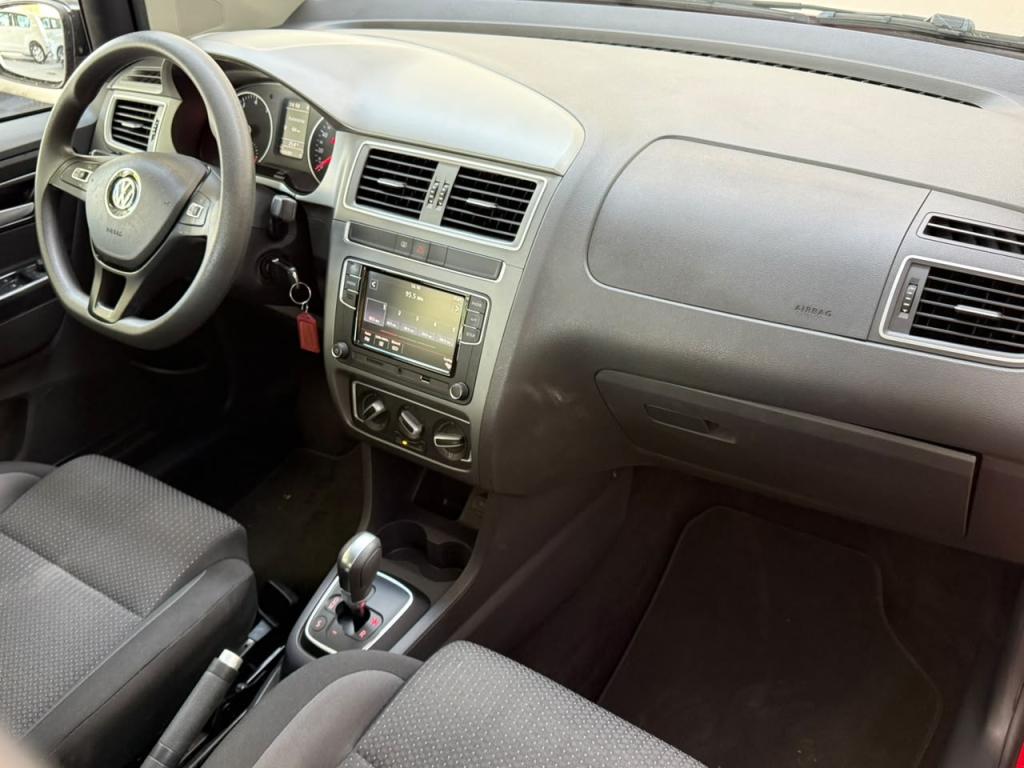 VOLKSWAGEN Fox - Foto
